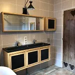 La Maison De Suzanne Hébergement de vacances Murol