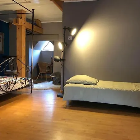 La Maison De Suzanne Hébergement de vacances Murol