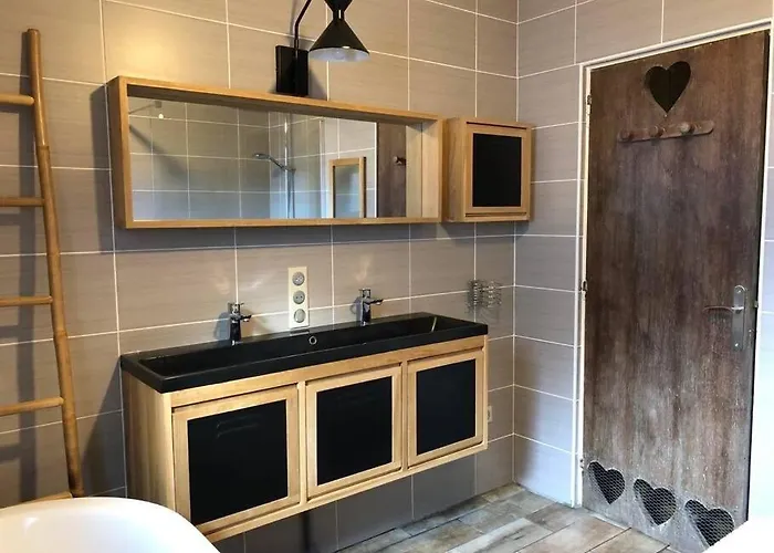 La Maison De Suzanne Hébergement de vacances Murol